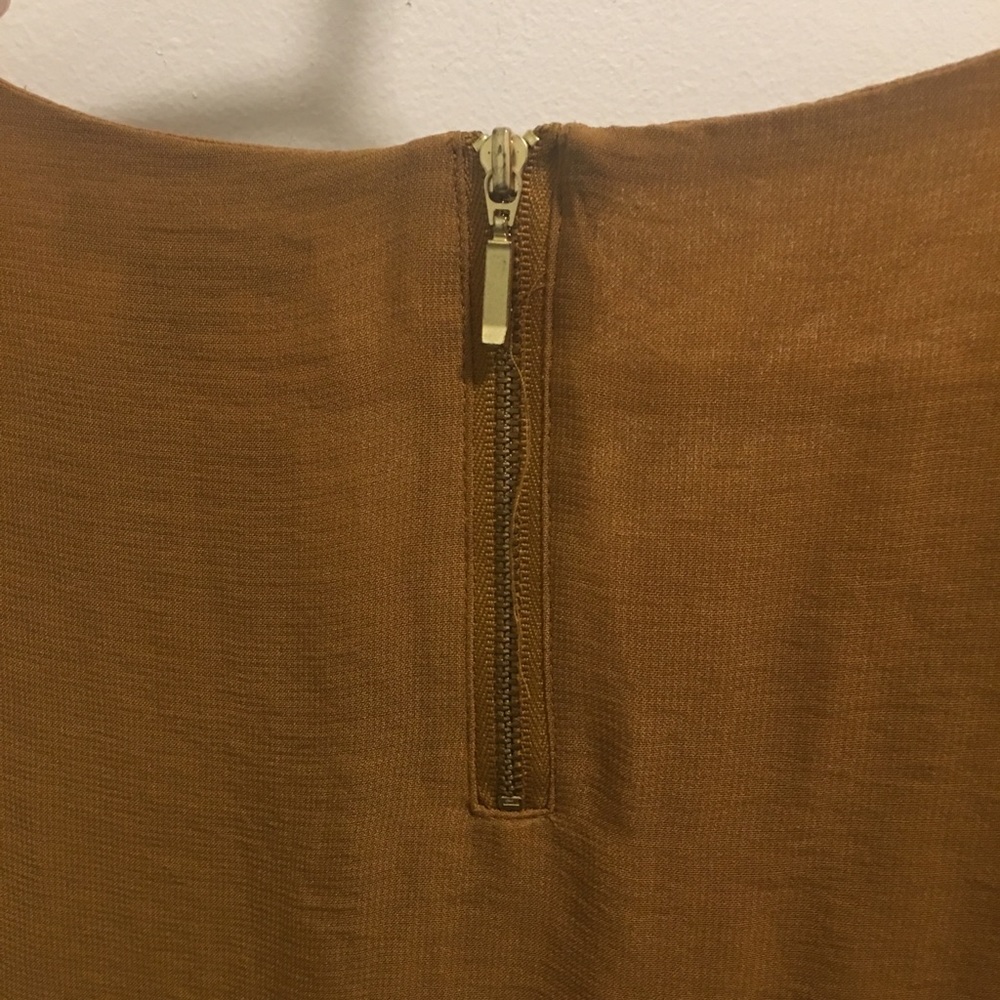 Dress - Picture 5 of 6